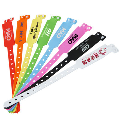 Unregelmäßige PVC-Armbänder