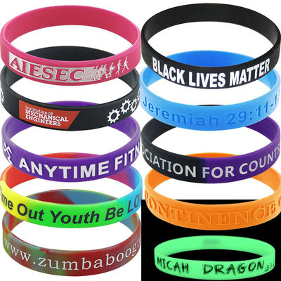 Einfach gedruckte Silikon-Armbänder 1-5 mm Breite in OPP-Tasche