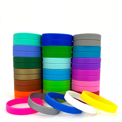 Personalisierte Silikon-Armbänder für Werbung Personalisiertes Silikon-Armband zur Förderung von Geschäftsveranstaltungen Armband