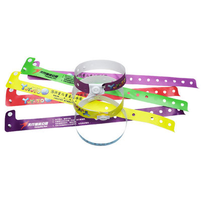 Custom Werbegeschenke Logo Vinyl PVC Armbänder Einfach PVC wasserdicht Farbpapier
