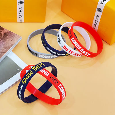 Personalisierte Silikon-Armbänder für Fußball- und Basketballspiele Länge 20cm-25cm