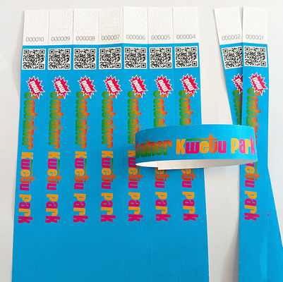Benutzerdefinierte Logos Sequentielle Nummerierung Codierung Tyvek Armbänder Pool wasserdicht Vollfarbdruckpapier Armband Armband