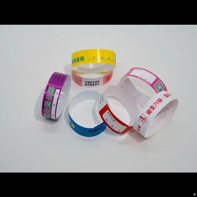Druckte Wasser-/Schweißbeständige Eintritts-Armbänder PP-Synthetikpapier Veranstaltungs-Armbänder