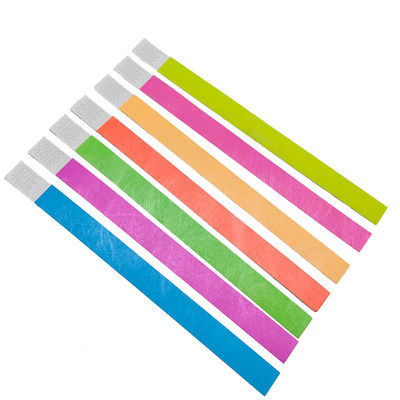 Wasserdichte und verstellbare Tyvek-Papier-Armbänder für den Event-Festival