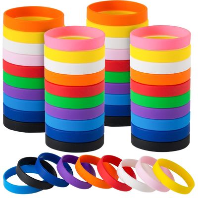 Customd Solid Silicone Armbänder Personalisierte Armbänder zur Förderung von Geschäftsveranstaltungen mit Druckoptionen