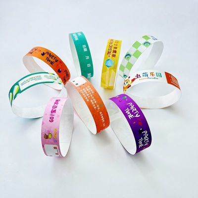 Sicherheit Sequenznummerierung Barcode Tyvek Papier Armbänder für dauerhafte und anpassbare Veranstaltungen