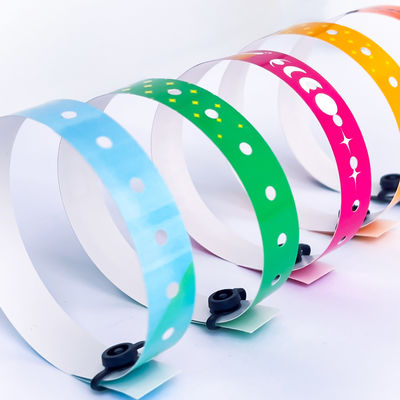 Wasserdicht Custom Full Color Logo PVC Armband für Veranstaltungen bieten kundenspezifischen Service